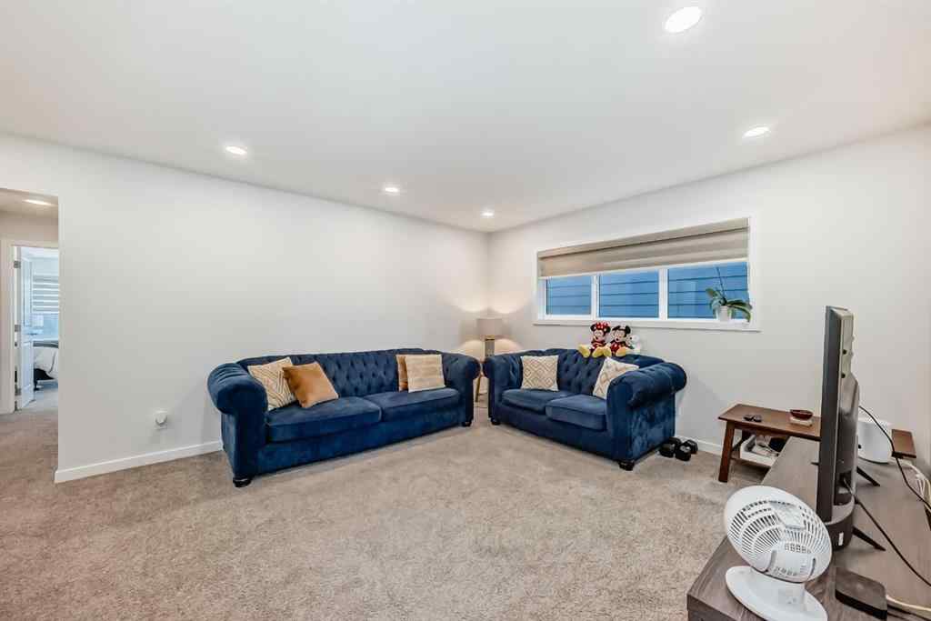 MLS® A2269051 - 82 Magnolia Court SE in Mahogany Calgary, Residential