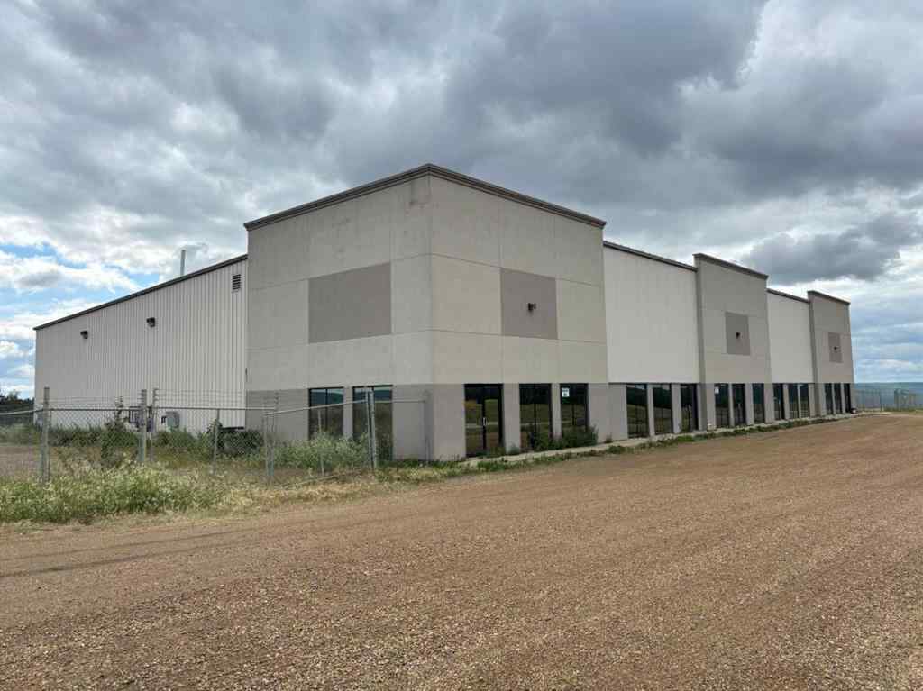 MLS® A2269052 - SW-1-84-22-W5th Hwy 743   in West Hill Com/Ind Peace River, Commercial