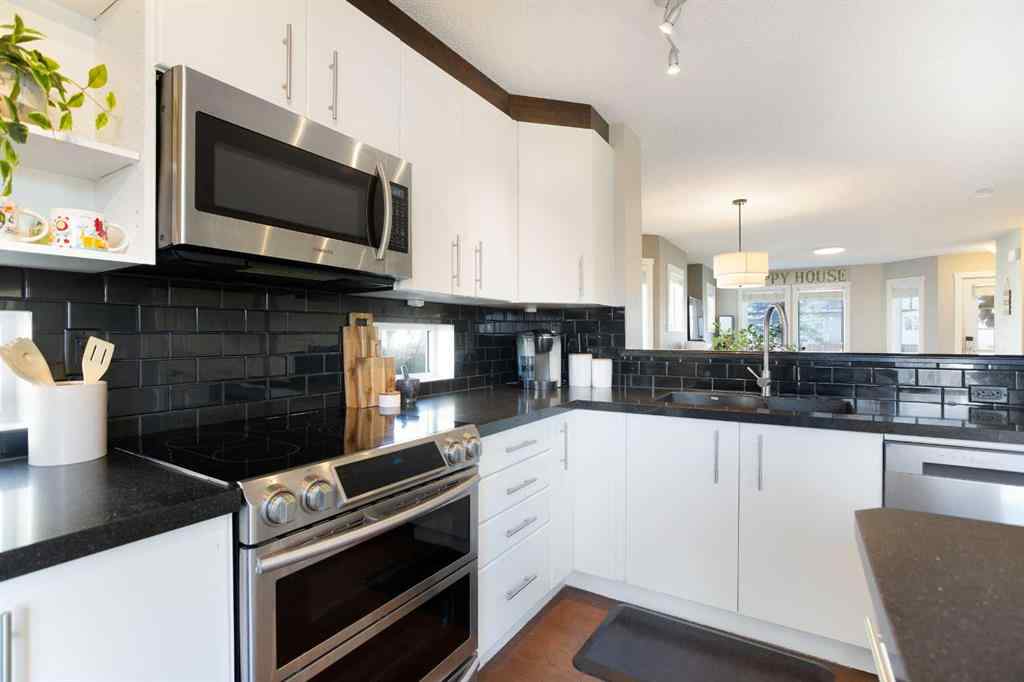 MLS® A2269053 - Unit #1308 2445 Kingsland Road SE in Kings Heights Airdrie, Residential