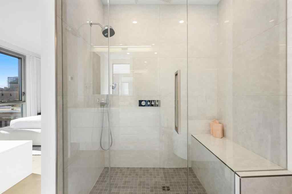 MLS® A2269054 - Unit #1807 108 9 Avenue SW in Downtown Commercial Core Calgary, Residential