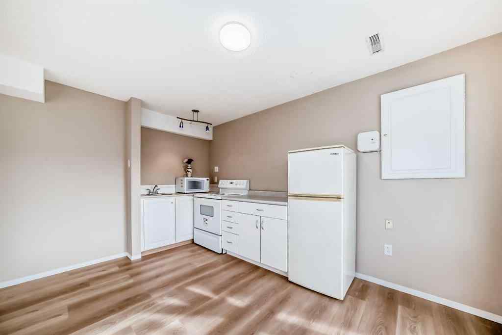 MLS® A2269055 - 83 Harvest Gold Circle NE in Harvest Hills Calgary, Residential