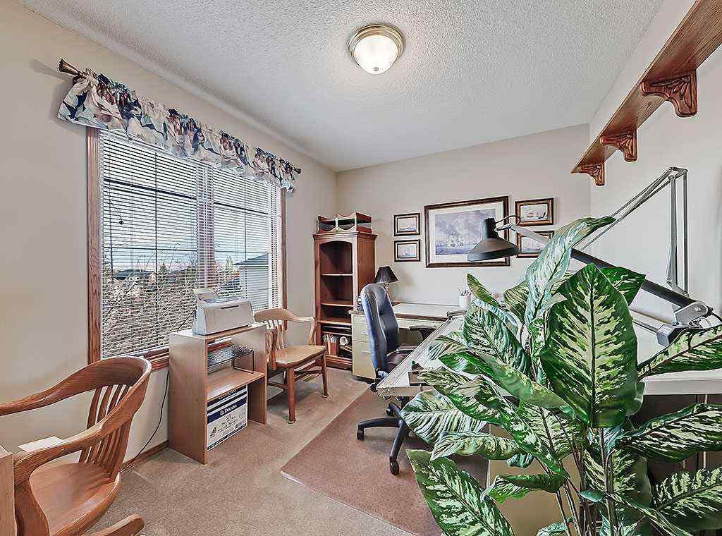 MLS® A2269058 - 352 Macewan Park View NW in MacEwan Glen Calgary, Residential
