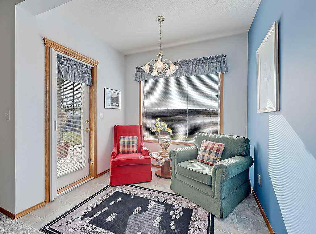 MLS® A2269058 - 352 Macewan Park View NW in MacEwan Glen Calgary, Residential