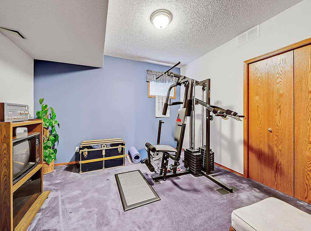 MLS® A2269058 - 352 Macewan Park View NW in MacEwan Glen Calgary, Residential