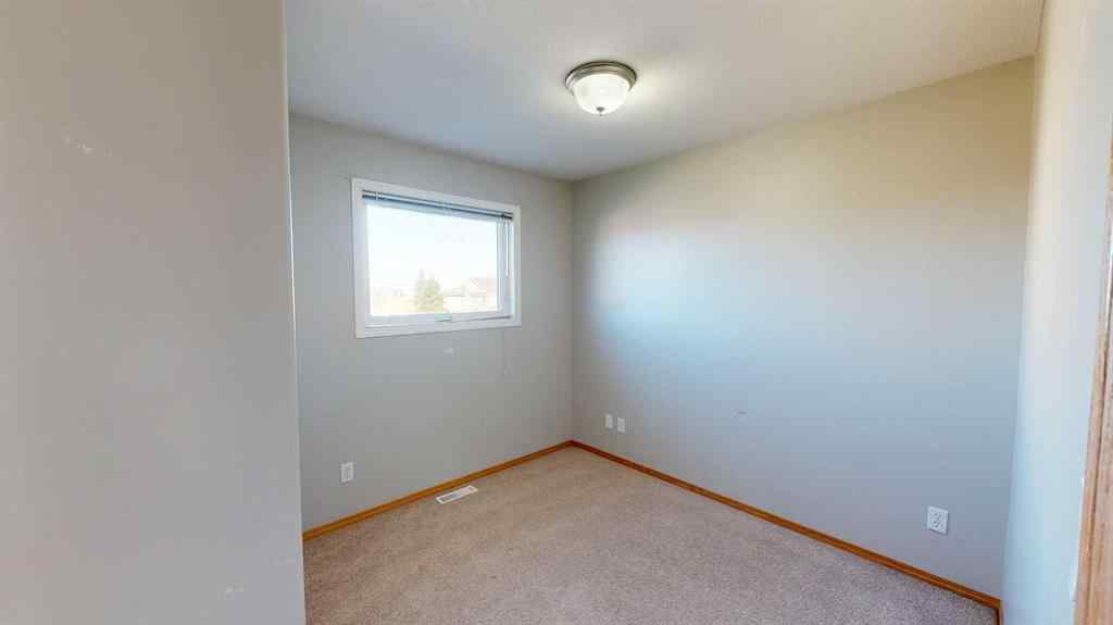 MLS® A2269059 - 131 Lynx Cove N in Uplands Lethbridge, Residential