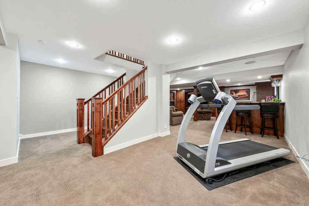 MLS® A2269066 - 147 Oakside Place SW in Oakridge Calgary, Residential