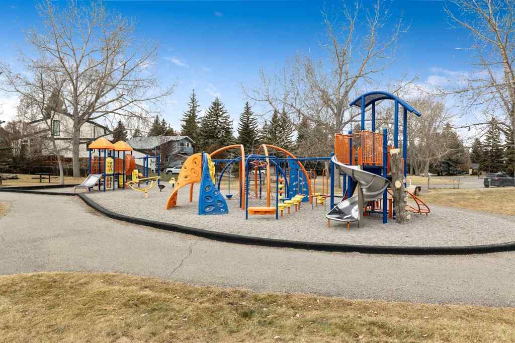 MLS® A2269066 - 147 Oakside Place SW in Oakridge Calgary, Residential
