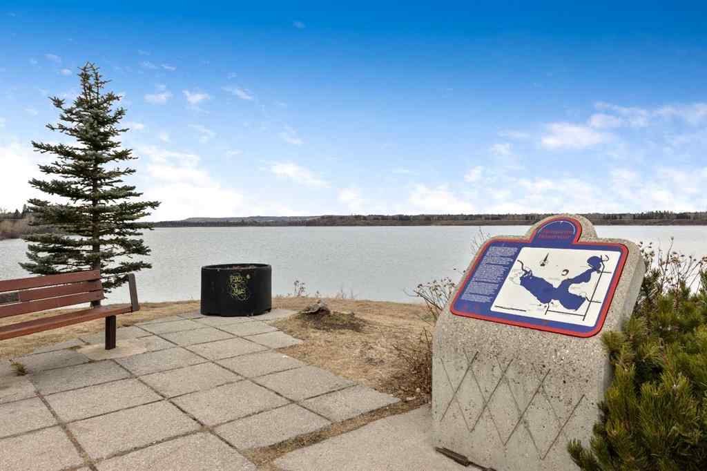 MLS® A2269066 - 147 Oakside Place SW in Oakridge Calgary, Residential