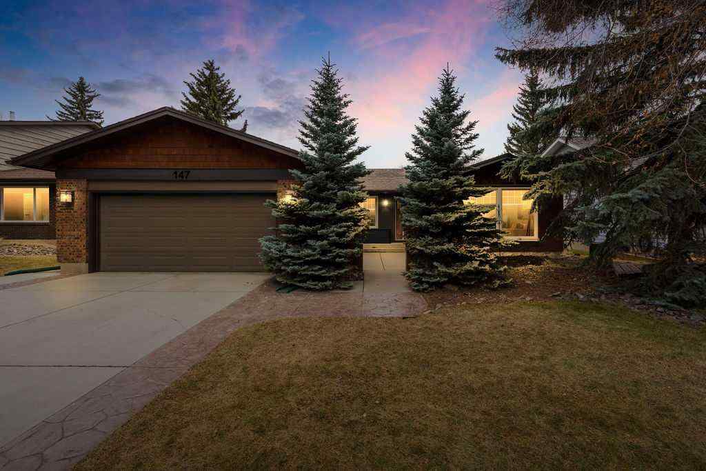 MLS® A2269066 - 147 Oakside Place SW in Oakridge Calgary, Residential