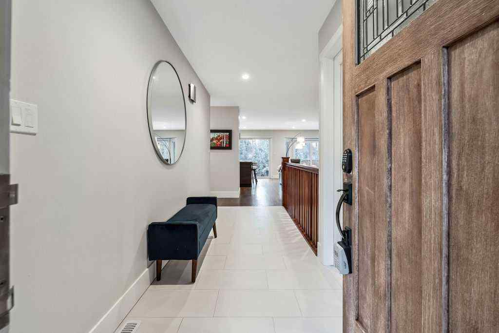 MLS® A2269066 - 147 Oakside Place SW in Oakridge Calgary, Residential