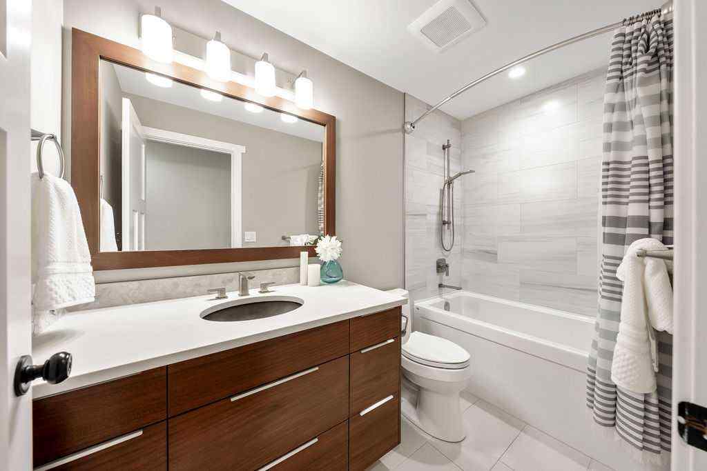 MLS® A2269066 - 147 Oakside Place SW in Oakridge Calgary, Residential