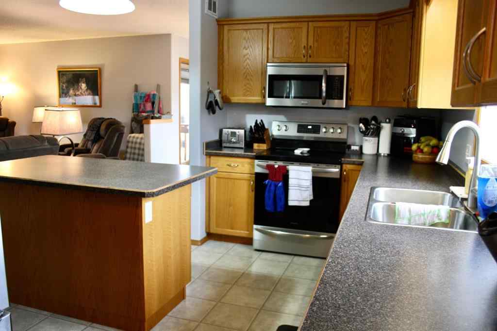 MLS&reg; # A2269070 - 103 2nd Avenue W in NONE Marsden, Residential Open Houses