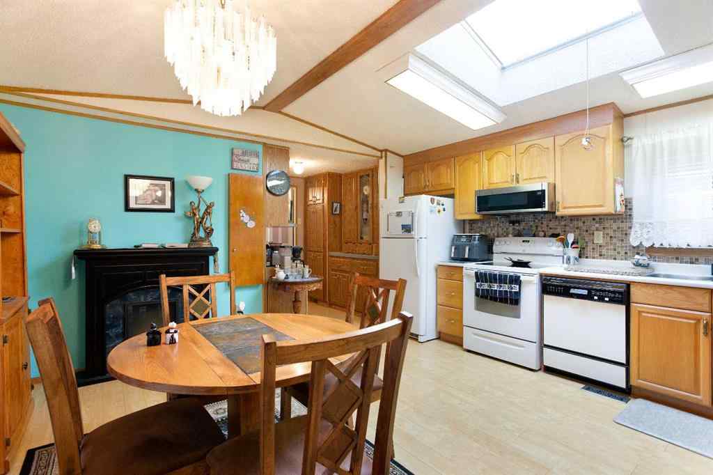 MLS&reg; # A2269071 - Unit #224 99 Arbour Lake Road NW in Arbour Lake Calgary, Mobile Open Houses