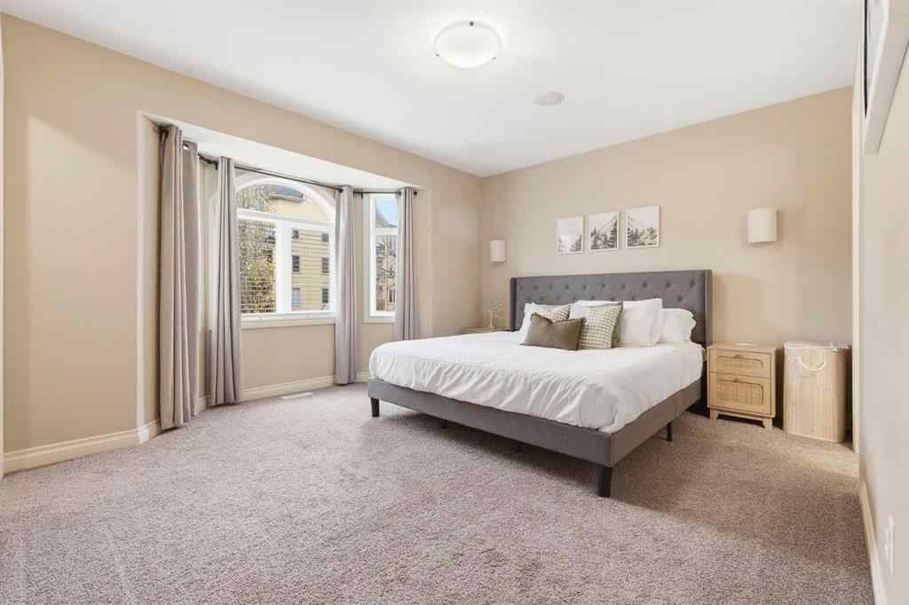 MLS® A2269073 - Unit #1 732 56 Avenue SW in Windsor Park Calgary, Residential