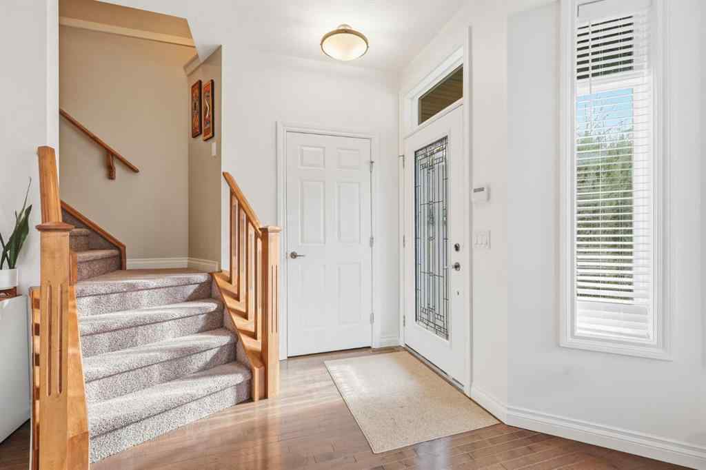 MLS® A2269073 - Unit #1 732 56 Avenue SW in Windsor Park Calgary, Residential