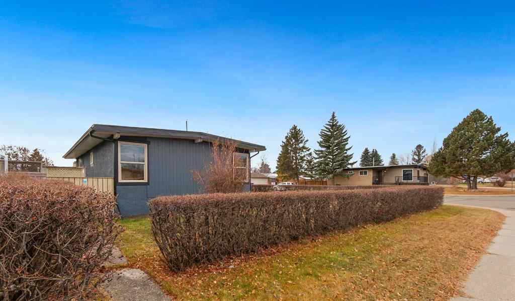 MLS&reg; # A2269076 - 5141 43 Street  in NONE Olds, Residential Open Houses