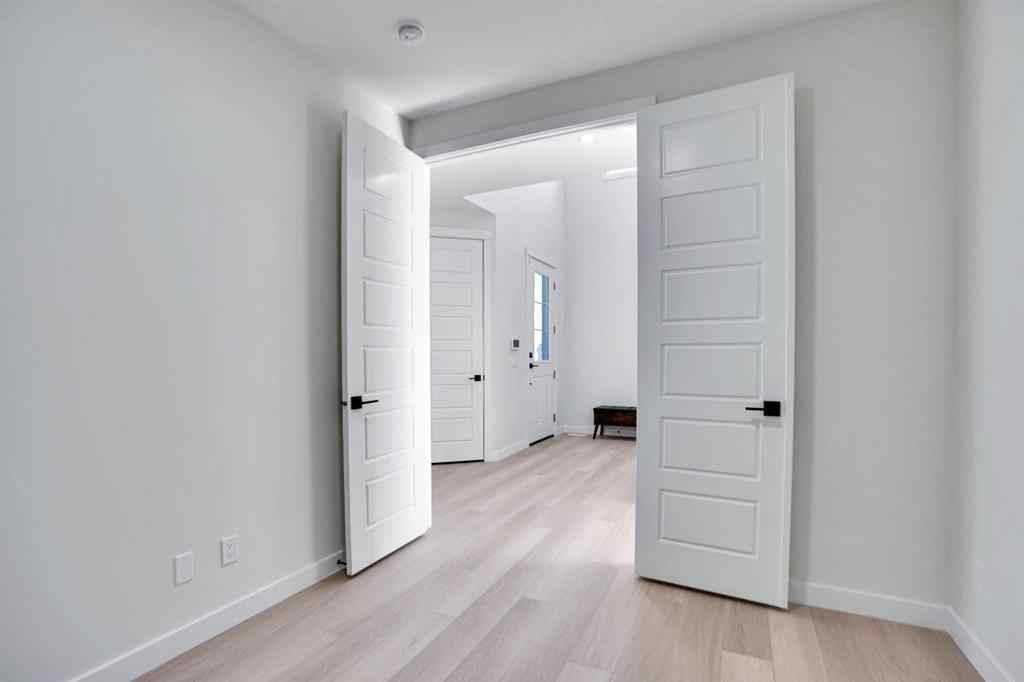 MLS® A2269077 - 126 Waterstone Way   in Waterford Estates Chestermere, Residential