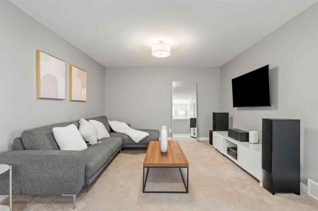 MLS® A2269080 - 135 Evanscrest Way NW in Evanston Calgary, Residential