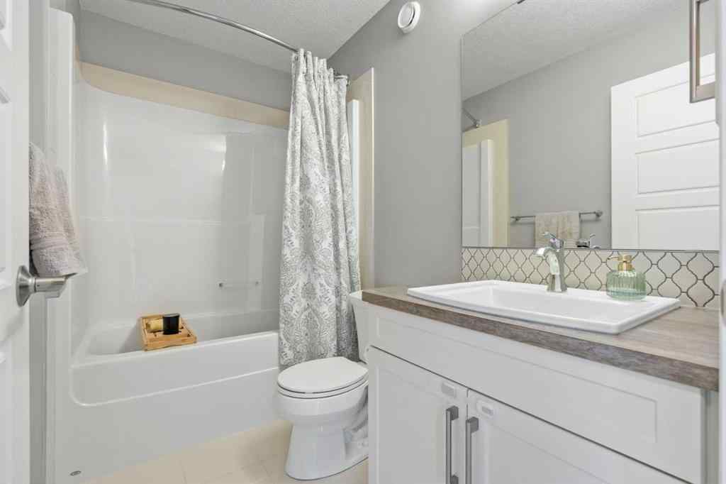 MLS® A2269080 - 135 Evanscrest Way NW in Evanston Calgary, Residential