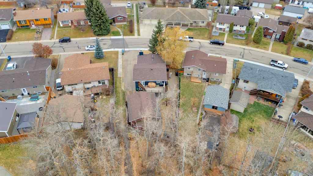 MLS&reg; # A2269082 - 5228 38 Street Crescent  in Margodt Innisfail, Residential Open Houses