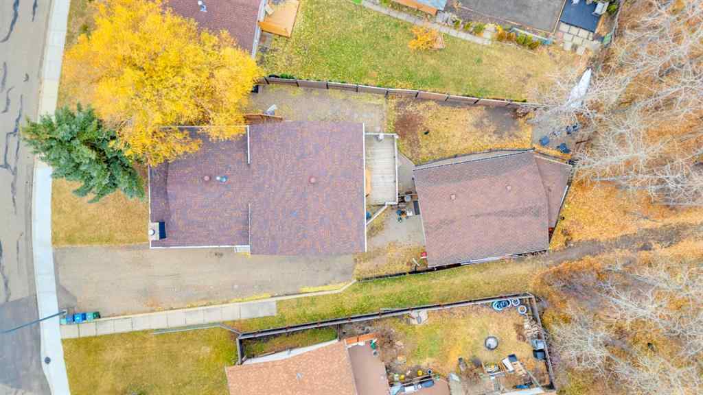 MLS&reg; # A2269082 - 5228 38 Street Crescent  in Margodt Innisfail, Residential Open Houses