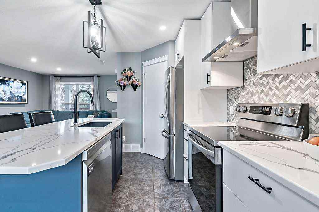 MLS® A2269088 - 208 Prestwick Way SE in McKenzie Towne Calgary, Residential