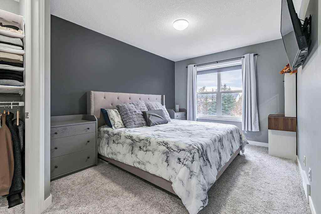 MLS® A2269088 - 208 Prestwick Way SE in McKenzie Towne Calgary, Residential