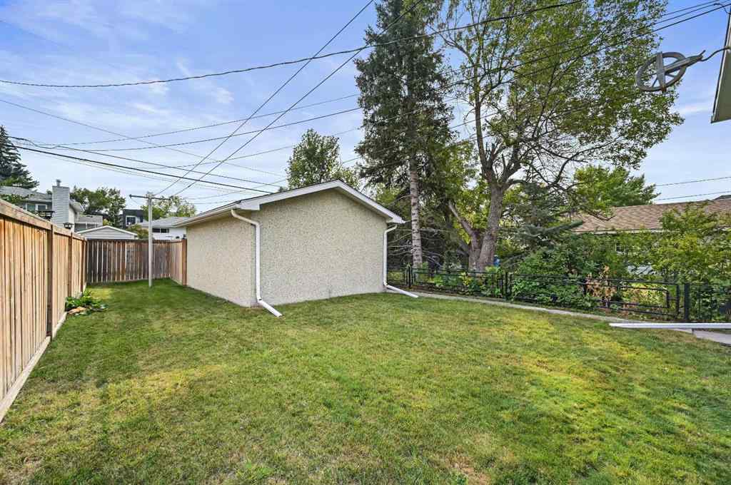 MLS® A2269090 - 2528 17A Street NW in Capitol Hill Calgary, Residential