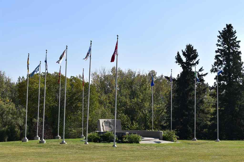 MLS® A2269090 - 2528 17A Street NW in Capitol Hill Calgary, Residential