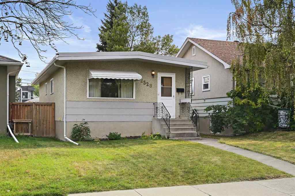MLS® A2269090 - 2528 17A Street NW in Capitol Hill Calgary, Residential