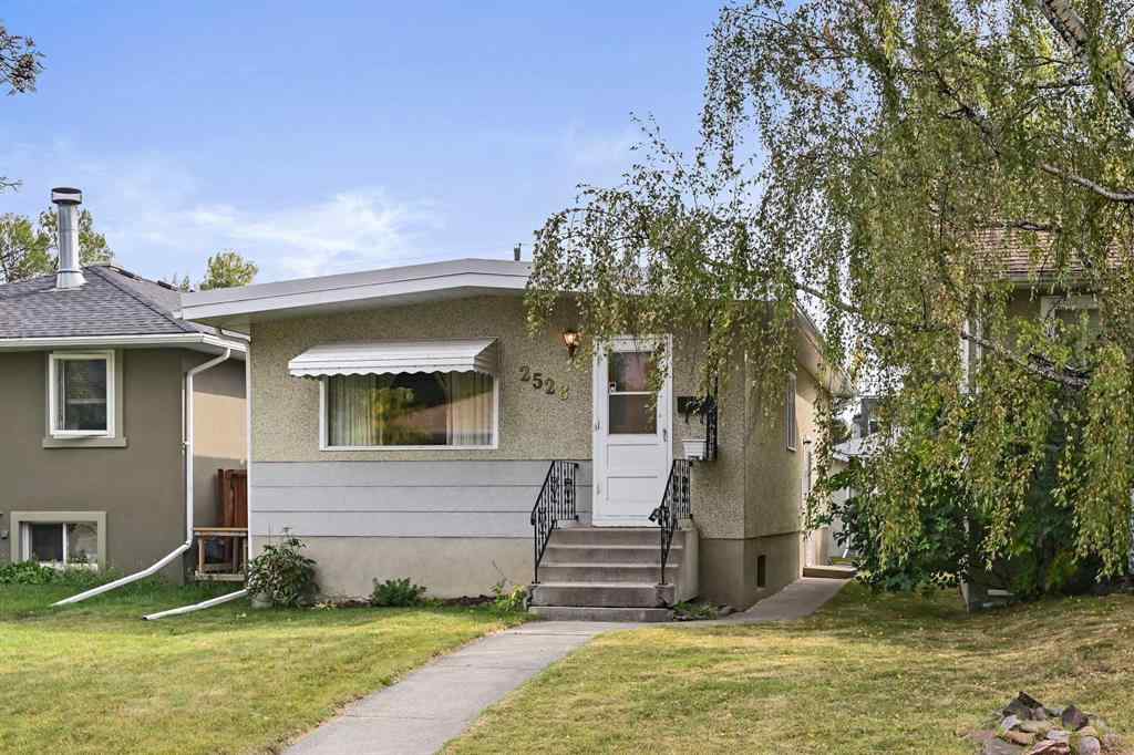 MLS® A2269090 - 2528 17A Street NW in Capitol Hill Calgary, Residential