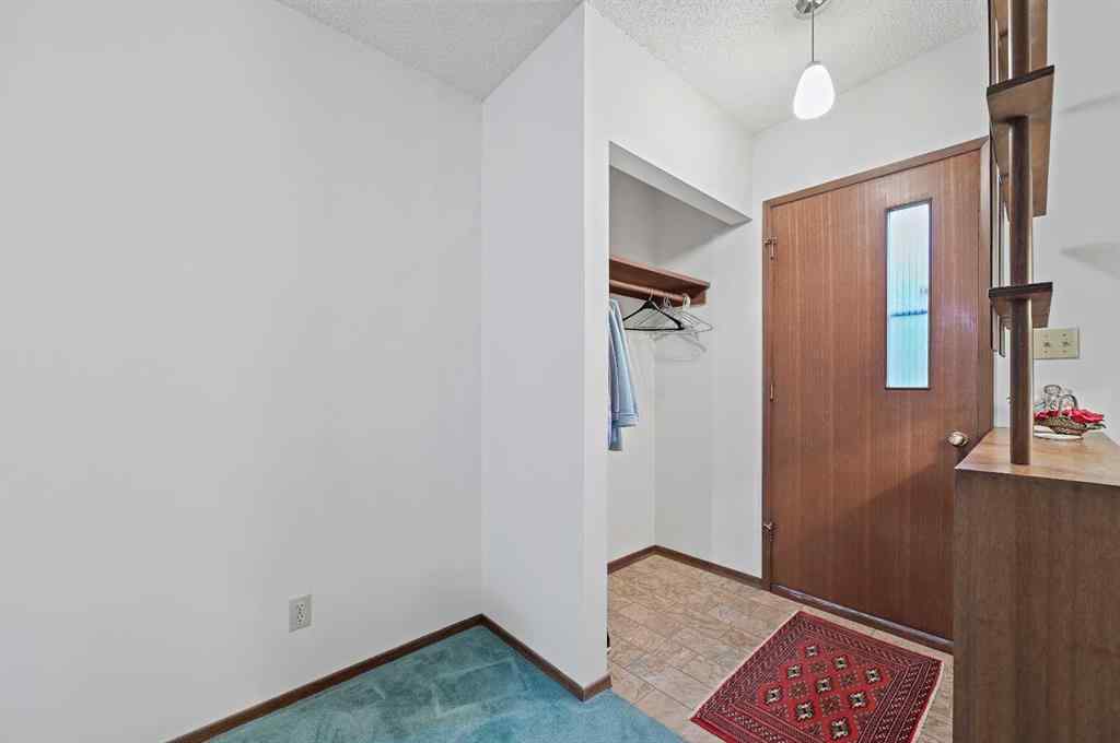 MLS® A2269090 - 2528 17A Street NW in Capitol Hill Calgary, Residential