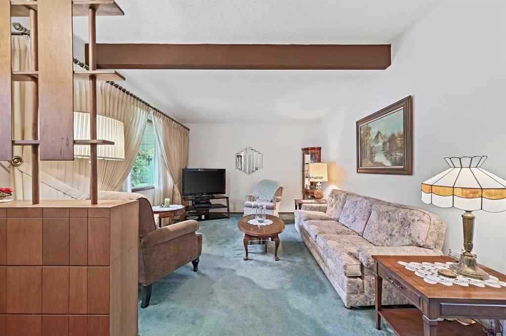 MLS® A2269090 - 2528 17A Street NW in Capitol Hill Calgary, Residential