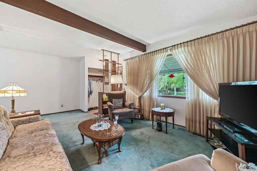 MLS® A2269090 - 2528 17A Street NW in Capitol Hill Calgary, Residential