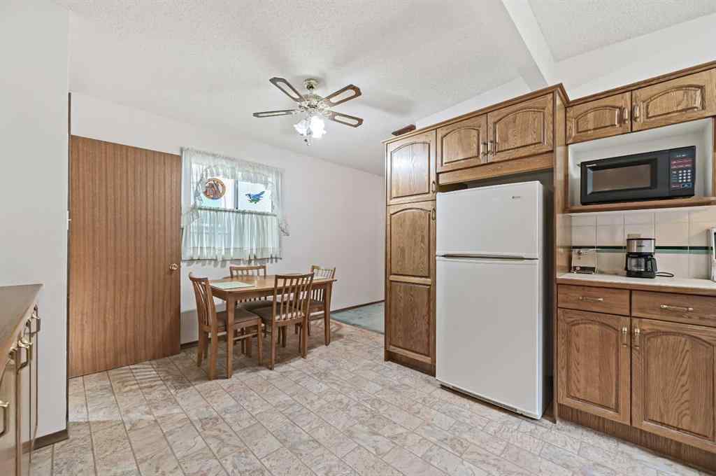 MLS® A2269090 - 2528 17A Street NW in Capitol Hill Calgary, Residential