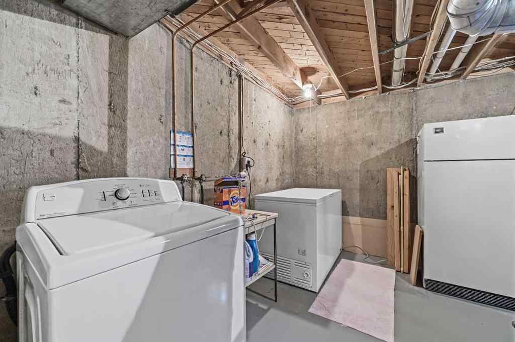 MLS® A2269090 - 2528 17A Street NW in Capitol Hill Calgary, Residential