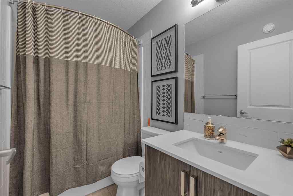 MLS® A2269091 - 1121 Chinook Gate Bay SW in Chinook Gate Airdrie, Residential