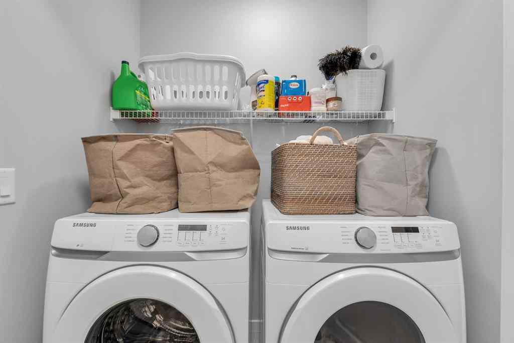 MLS® A2269091 - 1121 Chinook Gate Bay SW in Chinook Gate Airdrie, Residential