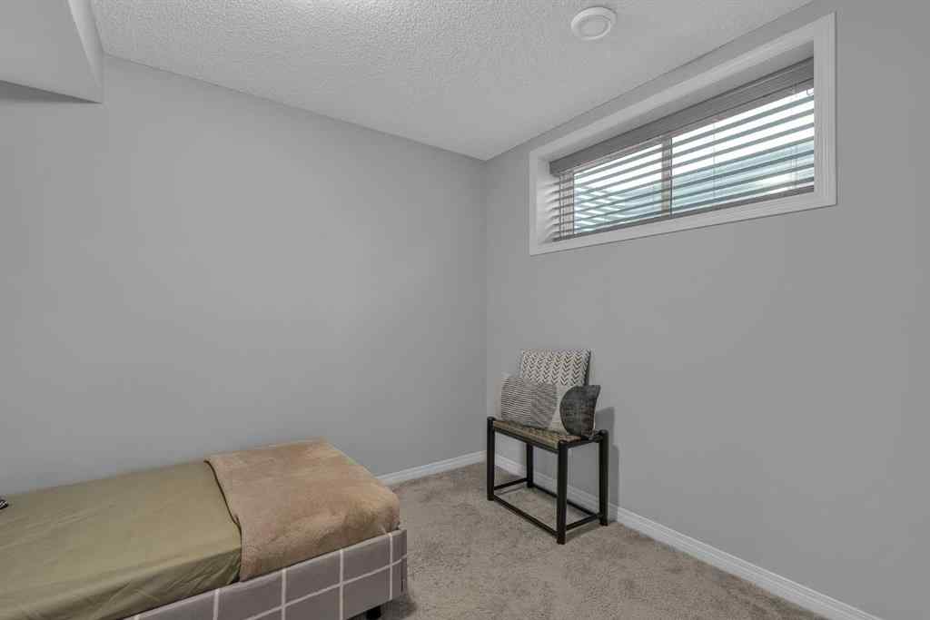 MLS® A2269091 - 1121 Chinook Gate Bay SW in Chinook Gate Airdrie, Residential