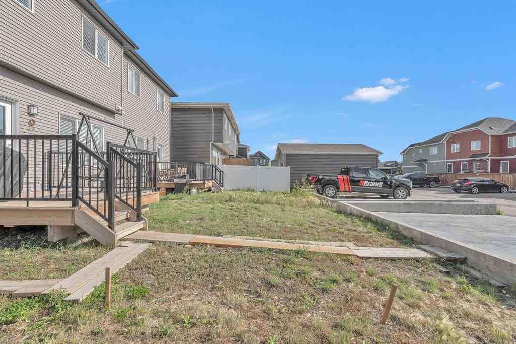 MLS® A2269091 - 1121 Chinook Gate Bay SW in Chinook Gate Airdrie, Residential