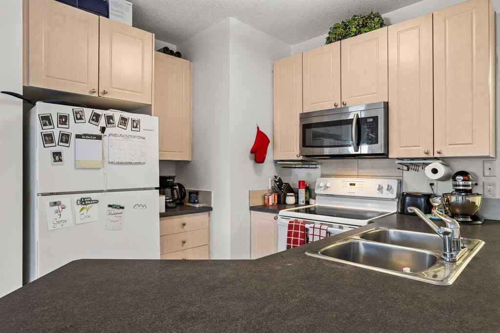 MLS&reg; # A2269092 - Unit #213 176 KANANASKIS Way  in Bow Valley Trail Canmore, Residential Open Houses