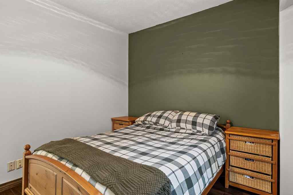 MLS&reg; # A2269092 - Unit #213 176 KANANASKIS Way  in Bow Valley Trail Canmore, Residential Open Houses