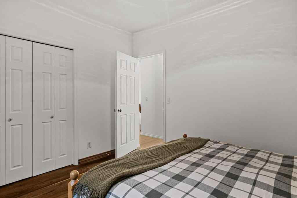 MLS&reg; # A2269092 - Unit #213 176 KANANASKIS Way  in Bow Valley Trail Canmore, Residential Open Houses