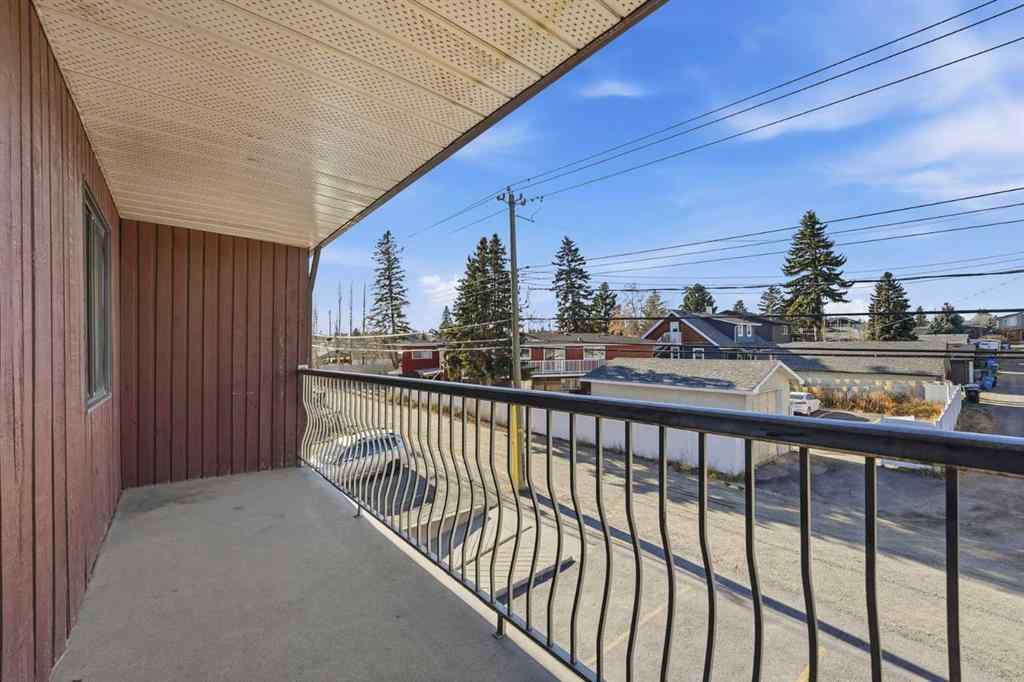 MLS® A2269097 - Unit #305 1113 37 Street SW in Rosscarrock Calgary, Residential