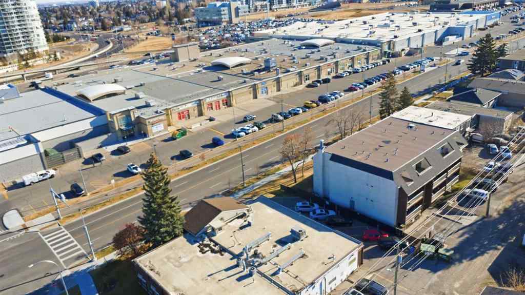 MLS® A2269097 - Unit #305 1113 37 Street SW in Rosscarrock Calgary, Residential