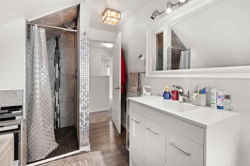 MLS&reg; # A2269098 - 613 5 Avenue SE in SE Hill Medicine Hat, Residential Open Houses