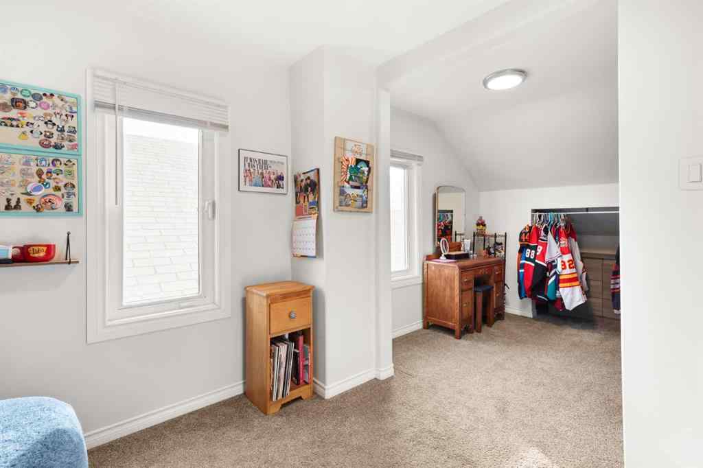 MLS&reg; # A2269098 - 613 5 Avenue SE in SE Hill Medicine Hat, Residential Open Houses