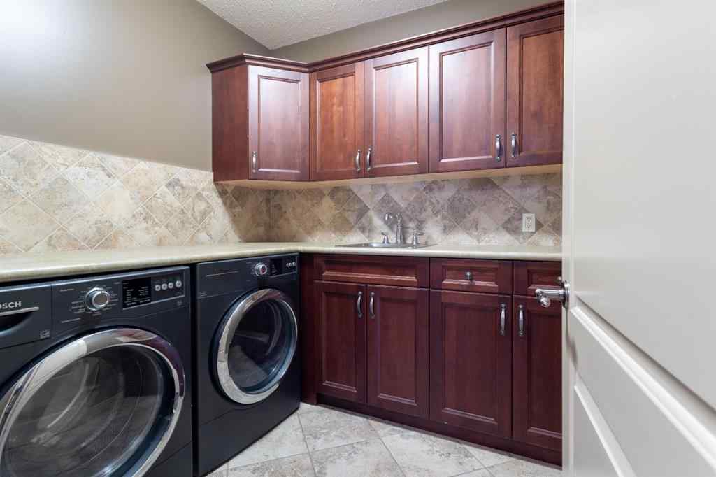 MLS&reg; # A2269100 - 2307 59A Avenue Close   in Lakeside Lloydminster, Residential Open Houses