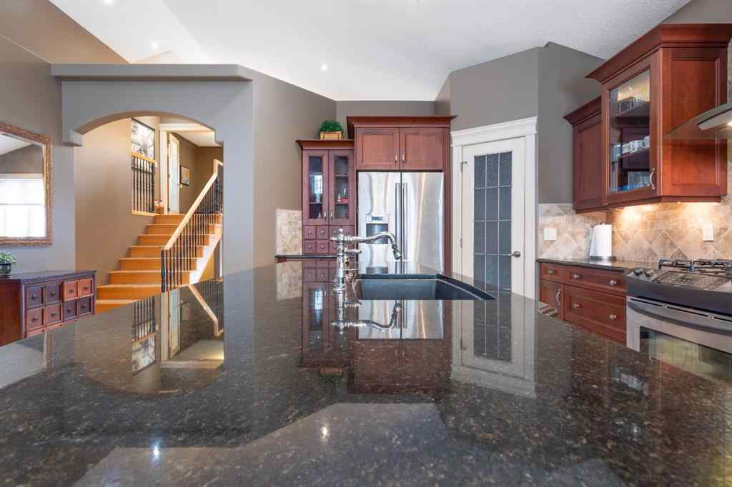 MLS&reg; # A2269100 - 2307 59A Avenue Close   in Lakeside Lloydminster, Residential Open Houses