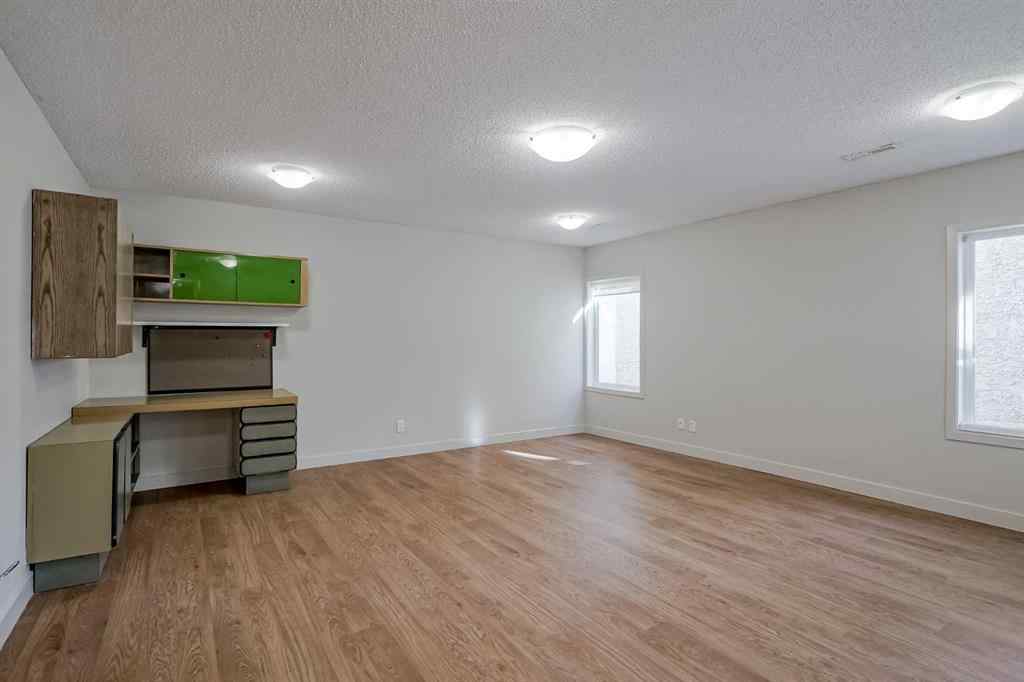 MLS® A2269104 - 127 Canterbury Court SW in Canyon Meadows Calgary, Residential